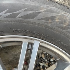 【良品】BRIDGESTONEスタッドレス　ホイールセット　スタッドレス　ブリヂストン 205 60r16 新型プリウスなどにの画像