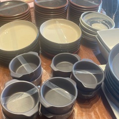 お皿やココット、の画像