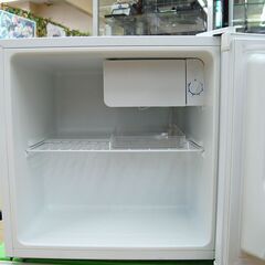 冷蔵庫 45L 2017年製 1ドア YAMADA YRZ-C05B1 サイコロ型 100L以下 ホワイト系 1ドア冷蔵庫 ハブリラ HERB Relax 札幌市 清田区 平岡の画像