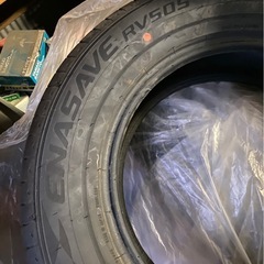 夏 タイヤの画像