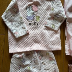 子供服　女児　100cの画像