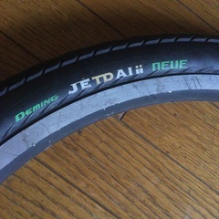 20インチ　自転車　タイヤの画像