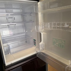 SHARP 356L 冷蔵庫の画像