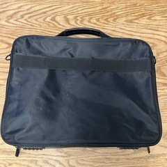 パソコンケースの画像