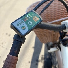電動アシスト自転車カゴ付 6段変速機 の画像