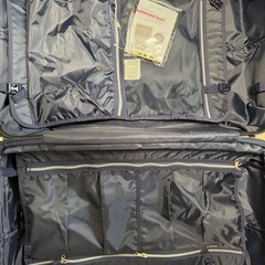 スーツケースの画像