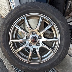 屋内保管　バリ溝 4本　アルミホイール付きスタッドレス 205/60R16　の画像