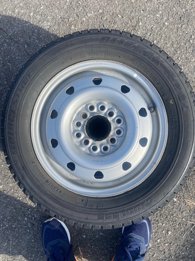 ブリヂストン スタッドレス 製
 スチールホイール付き 4本セット155/65/13