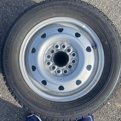 ブリヂストン スタッドレス 製
 スチールホイール付き 4本セット155/65/13の画像