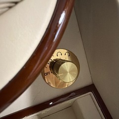 自動巻時計用ワインディングマシーンの画像