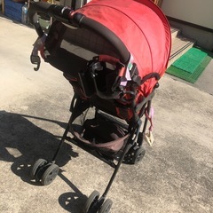 ベビーカー　乳母車　赤　レッド の画像