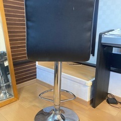 イス　バーチェアー　伸縮可能　の画像