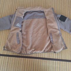 男の子アウター130　サンダル21センチ　女性ニットワンピースの画像