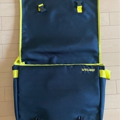 バレンティーノ・ロッシ　肩掛けバッグ　の画像