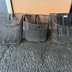 無料ですよ　原付ヘルメットと前カゴセットの画像