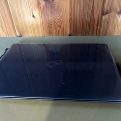富士通 ノートパソコン LIFEBOOKの画像