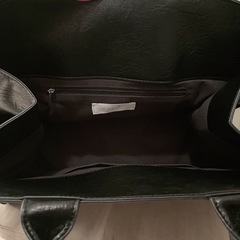 Neuna ベルテッドボストンバッグの画像