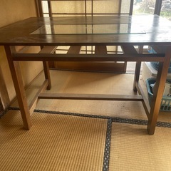 テーブルの画像