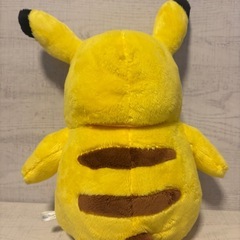 タカラトミー 『 ポケットモンスター ギュッとして! おしゃべりピカチュウ 』の画像