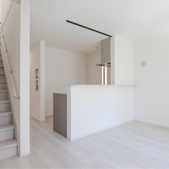 クッションフロアを敷いてくれる方を探しています（全部で11…