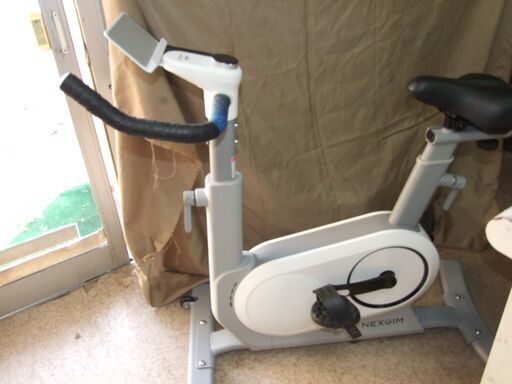 【紋別市発】zepan&nexgim AI フィットネスバイク 家庭用 静音 エアロ バイク80段階負荷調整 / 無制限連続稼働/データ追跡/サドル調整可/スピンバイク 運動不足解消 NEXGIM-MG03　　清掃済み　作動確認済み　中古品