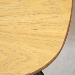 CRASH GATE(クラッシュゲート)/NOR(ノル)のラウルダイニングチェア 2脚セットです。アッシュ材とスチール脚の異素材の組み合わせがスッキリと洗練された印象のセミアームチェアです。の画像