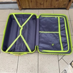 トランク　キャリーケース　トラベルハウスの画像