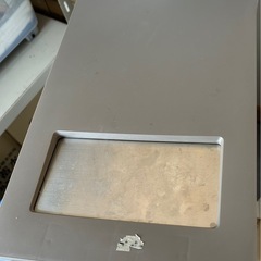 足踏み式ゴミ箱　２つあります。の画像