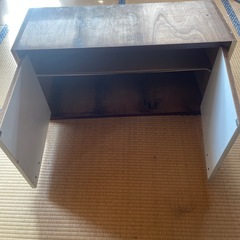 収納家具の画像