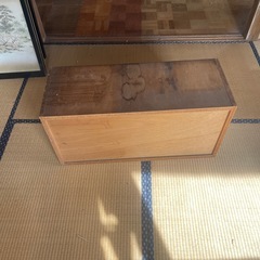 収納家具の画像