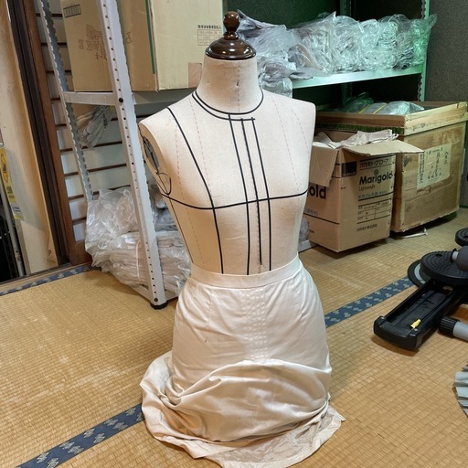 高品質 ボディーライン入り トルソー ボディマネキン 洋装ソーイング