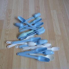 粉ミルク用スプーン大量の画像