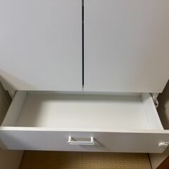 IKEA製ワードローブ（ホワイト）の画像