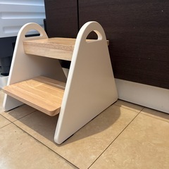 子供　踏み台　ほぼ新品　の画像