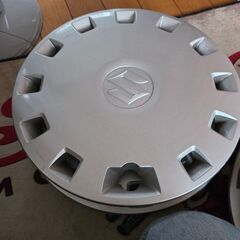 エブリー17ホイールキャップ4こ無料です。の画像