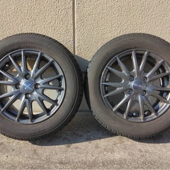 アルミホイール（スタッドレスタイヤ付）の画像