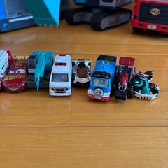 おもちゃ　トミカ　の画像