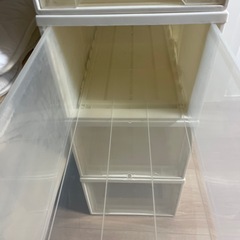 衣装ケースの画像