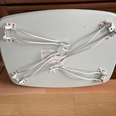 ニトリ(nitori ニトリ 折りたたみテーブル の画像