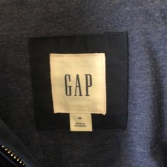GAP ネイビー M ダウンベスト ファー付き（今週火曜日まで）の画像