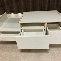 テレビ台の画像