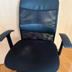 【除菌済み】ゲーミングチェア　オフィスチェア　姿勢矯正クッション付き 　　の画像