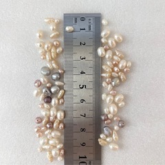 淡水パール　100粒（58.5cm位）ハンドメイド素材　手芸の画像