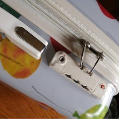 スーツケースの画像