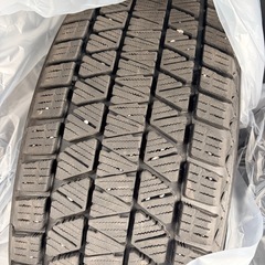 225/65R17 BS バリ目！明後日捨てちゃうので捨て値早い者勝ちで！の画像