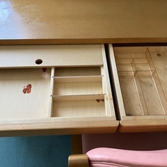 カリモク　ベネッセ　学びデスクの画像