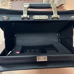 アタッシュケースの画像