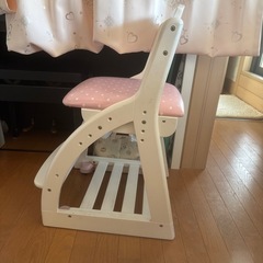 デスクチェアの画像