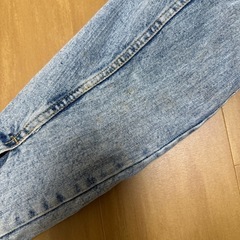 H&M ボア襟付きデニムジャケット Sの画像