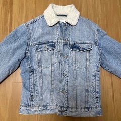H&M ボア襟付きデニムジャケット Sの画像